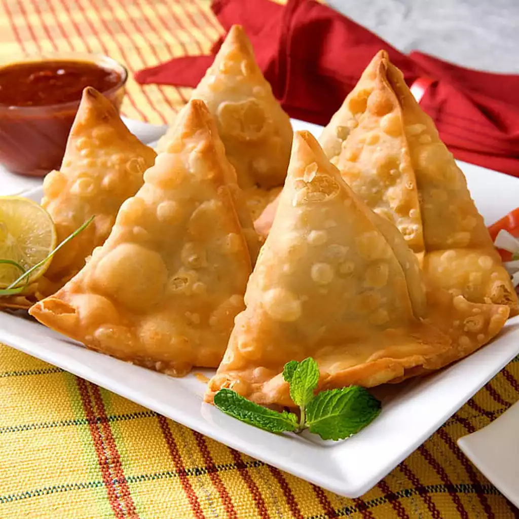 Aloo Samosas (4pc)